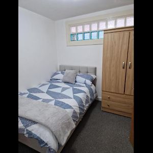 Remarkable 2-Bed Apartment In Central Liverpool