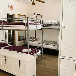 Dormitory Room Mixed