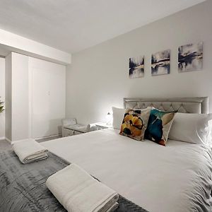 Appartement à 3 Chambres à Coucher