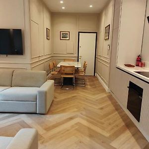 Marcora 6 T Luxury Living