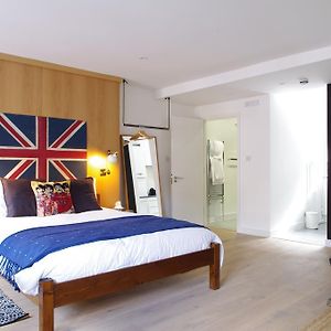 Studio Exécutive