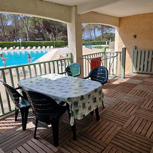 Grand T3 - Terrasse les pieds dans l'eau - Climatisation