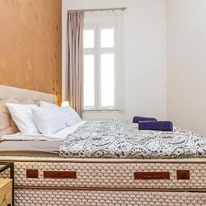 Gozsdu Charming Suite By Newave Apartments