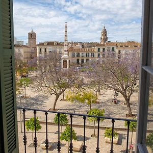 C67 - Shiny 6 Bedrooms In Plaza De La Merced