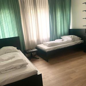 Appartement à 3 Chambres à Coucher