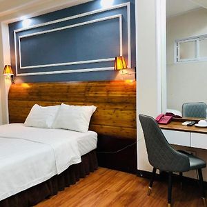 Chambre Standarde Lit Queen-Size