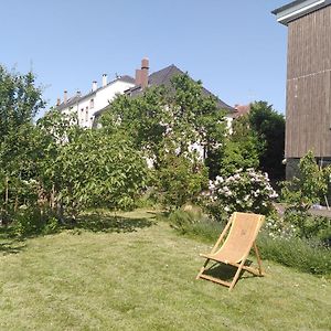 La Chambre De La Maison Bleue