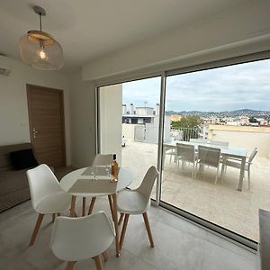 Superbe T2 En Dernier Etage