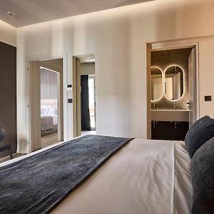 Athens Metropolitan Grand Residence