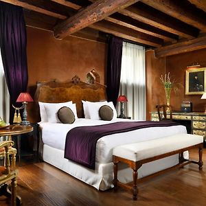 Chambre Classique Lit King-Size