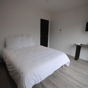 Private Bathroom Triple Room