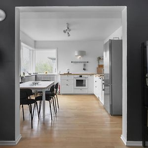 Cozy 2Br Apartment