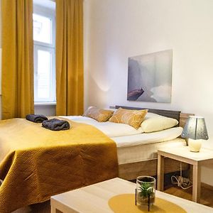 Economy 1Br Apartment Well Connected To The Whole City