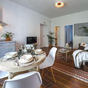 Appartement à 1 Chambre à Coucher au Premier Étage