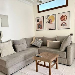 Rabat, Appartement Neuf En Face D'Arribat Center.