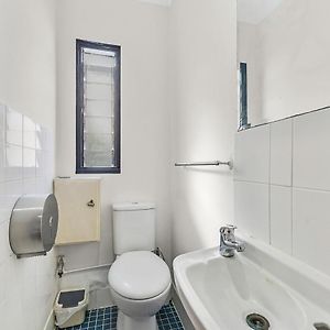 Dormitory Room Mixed