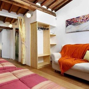 Appartamento In Via Giuseppe Verdi