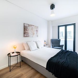 Appartement à 2 Chambres à Coucher