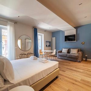 Appartement à 3 Chambres à Coucher
