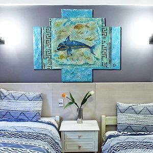 Best Neighbourhood Apartment In Athens Near Metro Station & Hospitals