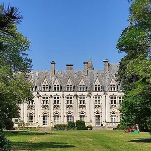 STUDIO ZENITH COMET dans Chateau ORLEANS au calme tout confort WIFI haut debit