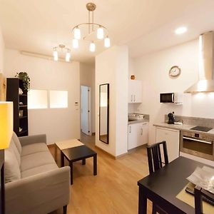 Appartement de Luxe à 3 Chambres à Coucher