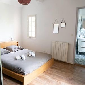 Spacieux T3 * Centre Ville * Sans Vis A Vis