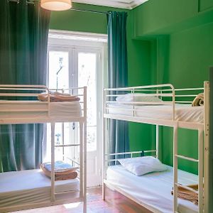 Dormitory Room Mixed