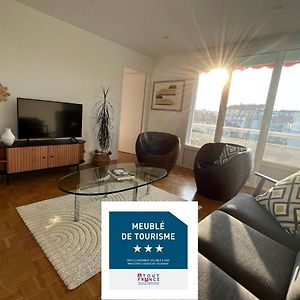 Appartement à 3 Chambres à Coucher