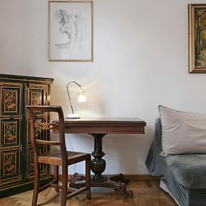 Trevi Fountain Apartment