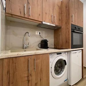 Pangrati-Brand New Luxury Central Studio