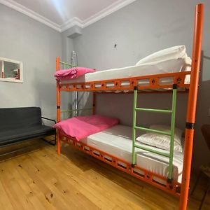 Chambre Juste Pour Hommes Dortoir
