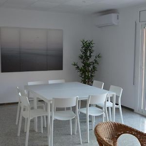 Appartement à 3 Chambres à Coucher