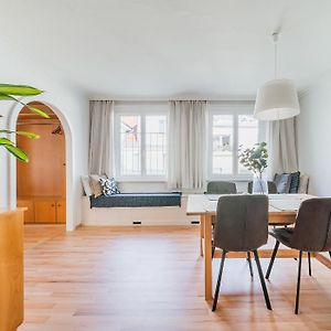 Feelhome-Karmeliterviertel-6 Gaeste-Wifi-Smart Tv