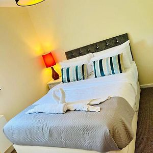 Appartement à 3 Chambres à Coucher