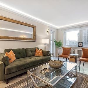 Appartement à 2 Chambres à Coucher
