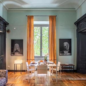 Appartement à 3 Chambres à Coucher