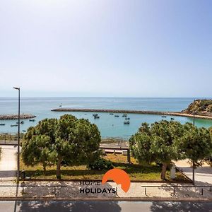 #114 T2 Foxy H By Home Holidays