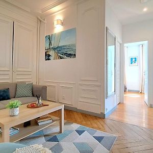 Appartement à 3 Chambres à Coucher