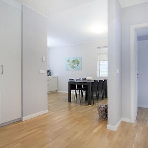 Appartement à 2 Chambres à Coucher