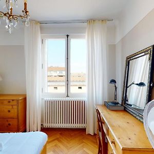 Le Sommeiller 35 - Appartement Pour 4 Personnes A Deux Pas Du Lac