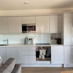 Appartement à 2 Chambres à Coucher