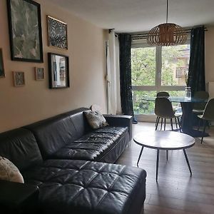 Appartement à 2 Chambres à Coucher