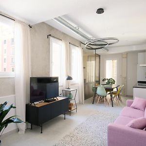 Appartement à 3 Chambres à Coucher