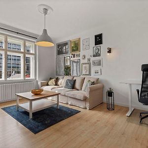 Appartement à 2 Chambres à Coucher