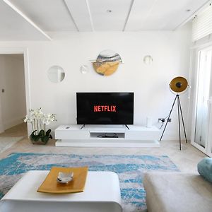 Appartement à 3 Chambres à Coucher