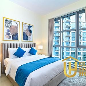 Stylish 1Br-Next To Dubai Mall In Standpoint B