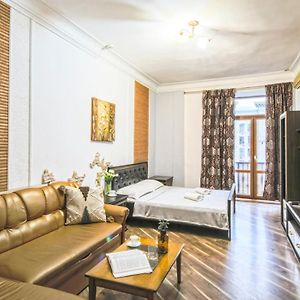 Appartement à 3 Chambres à Coucher