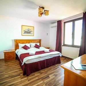 Studio Familiale Lit King-Size