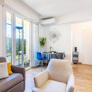 Le Rossini Ap4228 By Riviera Holiday Homes